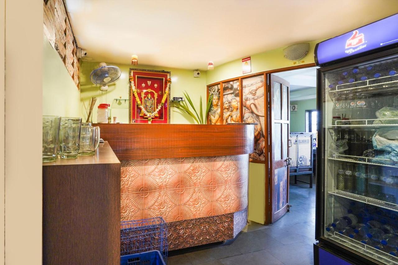 Oyo Flagship 68474 Hotel Viraj 푸네 외부 사진