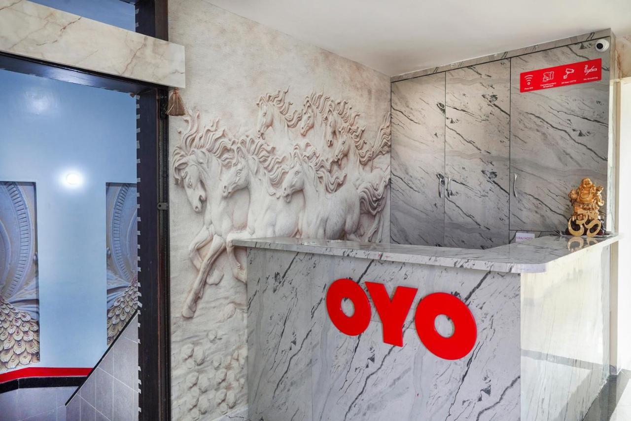 Oyo Flagship 68474 Hotel Viraj 푸네 외부 사진